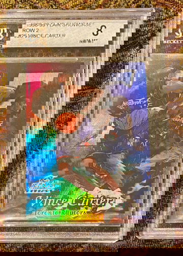 1998-99 Flair Showcase Row 2 Vince Carter #25 Rookie BGS 8 NM-MT