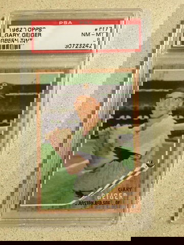 1962 Topps #117 Gary Geiger PSA 8 NM-MT GREEN TINT RED SOX