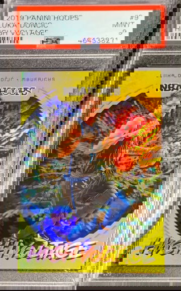 2019 Hoops Luka Doncic High Voltage