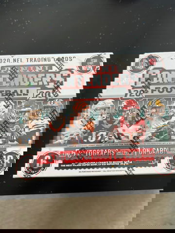 2020 panini football contenders hobby box!! 5 autos per box !!!