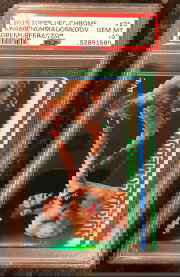 2019 Topps Chrome UFC Green Refractor /99 Khabib Nurmagomedov PSA 10