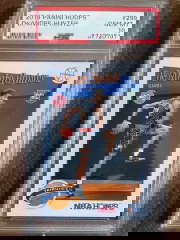 2019 De’Andre Hunter Panini Hoops Rookie PSA 10