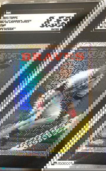 CHIPPER JONES 2023 Topps Chrome '88 Design Mojo Refractor #T88C-53 SGC 8.5