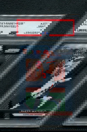 2018 Panini Prizm 201 Baker Mayfield RC PSA 9