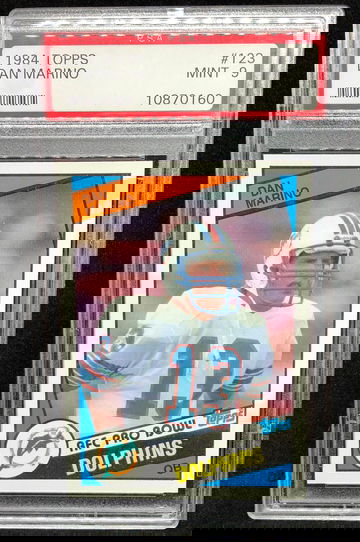 Dan Marino 1984 Topps Rookie PSA 9