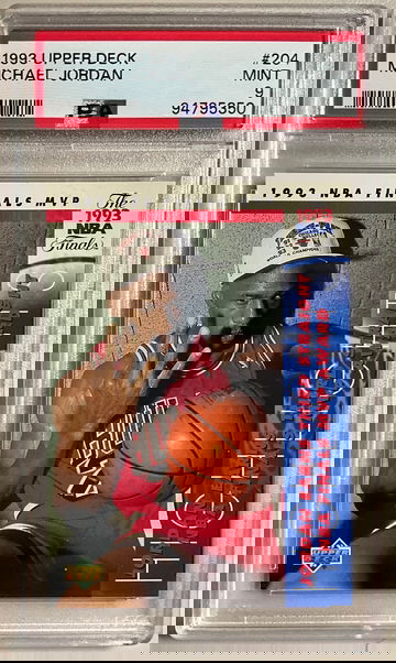 1993 UPPER DECK #204 MICHAEL JORDAN MINT 9