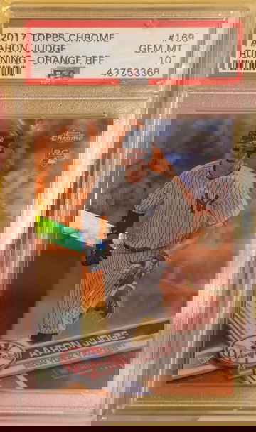 2017 topps chrome Aaron Judge Running variation orange /25 psa 10