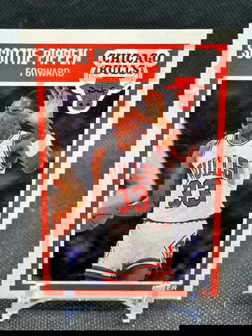 1989 90 Fleer SCOTTIE PIPPEN #23 Chicago Bulls