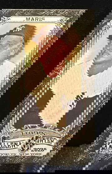 2025 Topps Allen & Ginter  Mini SP  Black Parallel #303  Roger Maris  Yankees