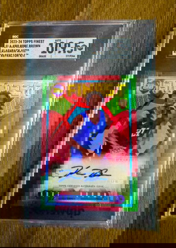 2023 Topps Finest Kobe Brown Flashback Rookie Auto Red Refractor /5 SGC 9.5 