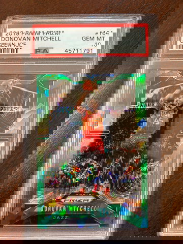 2019 Panini Prizm Donovan Mitchell Green Ice #164 PSA10