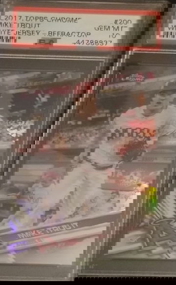 2017 Topps Chrome Mike Trout #200 Refractor PSA 10