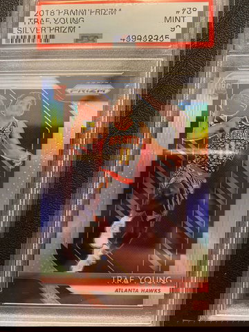 2018-19 Prizm Silver Trae Young RC PSA 9