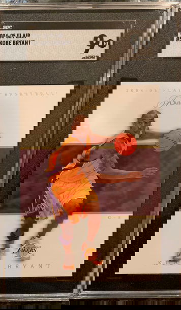 2004 Flair Kobe Bryant SGC 9 Mint