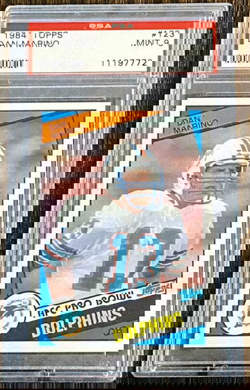 PSA 9 MINT 1984 Topps DAN MARINO ROOKIE Card RC #123 ~ HOF ~ Miami Dolphins