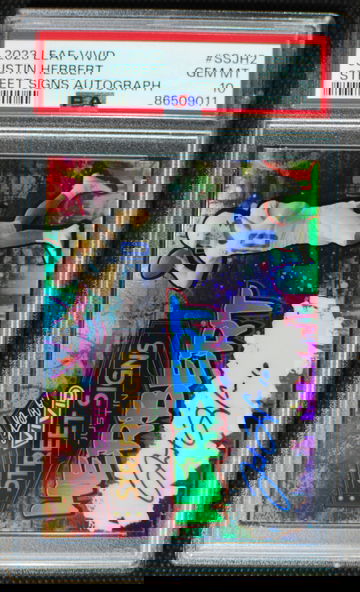 🌟 JUSTIN HERBERT - 2023 Leaf Vivid Street Signs AUTO Jersey # 10/10 - PSA 10 Pop 1