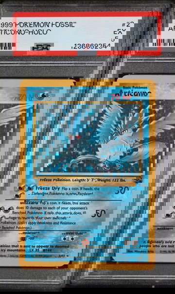 1999 Pokemon Fossil Holo Articuno #2 PSA 5