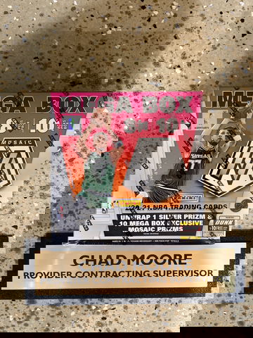 2020- 2021 Mosaic Basketball Mega Box