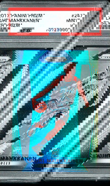 2017-18 PANINI PRIZM LAURI MARKKANEN BULLS SILVER PRIZM SP RC PSA 9 MINT