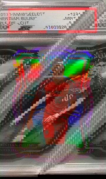 2017 Panini Select Christian Pulisic Purple Die-Cut /149