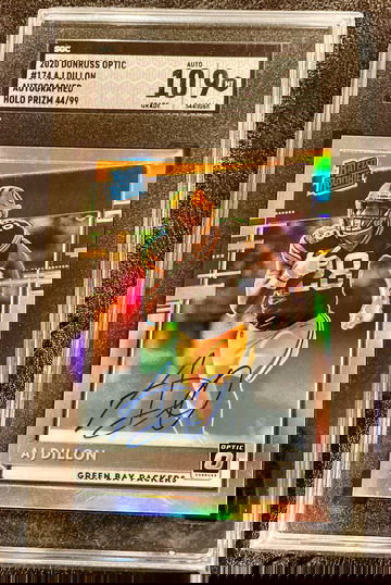 2020 DONRUSS OPTIC AJ DILLON SGC 9 10 AUTO #174 44/99 RC ROOKIE