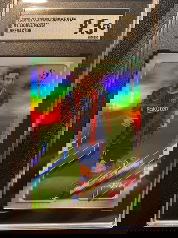 2020-21 Topps Chrome UEFA Refractor Lionel Messi SGC 9.5