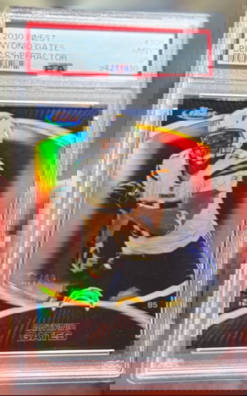 2010 Topps Finest Antonio Gates Black Refractor /99 PSA 9