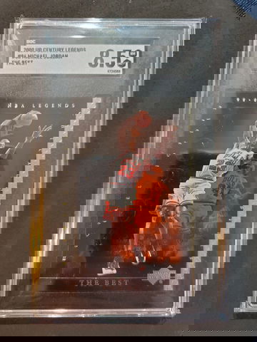 2000 UD Century Legends "The Best" Michael Jordan SGC 8.5