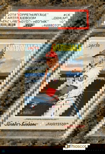 2019 Topps Heritage Real One Autographs Red Ink #ROACK Carter Kieboom # 20/70