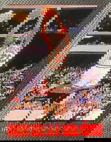 1998-99 Upper Deck MJx - #43 Michael Jordan MJ Timepieces Die-Cut /2300 Bulls