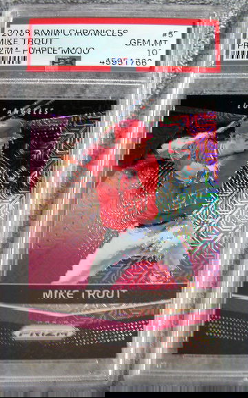 Mike Trout 2018 Chronicles Prizm #5 Purple Mojo /99 PSA 10