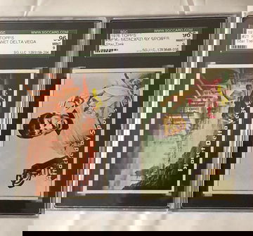 1976 TOPPS #21 & #36 STAR TREK, PLANET DELTA VEGA /ATTACK BY SPORES 96 MINT-9