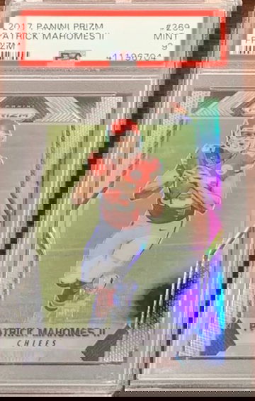 2017 Prizm Patrick Mahomes PSA 9