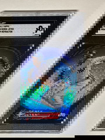 2011 Topps Derek Jeter Prime 9 Refractor -SGC 9