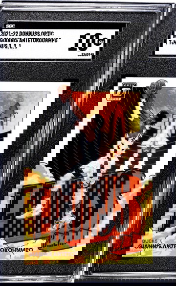 2021-22 Donruss Optic #3 Giannis Antetokounmpo T-Minus 3, 2, 1 SGC 10