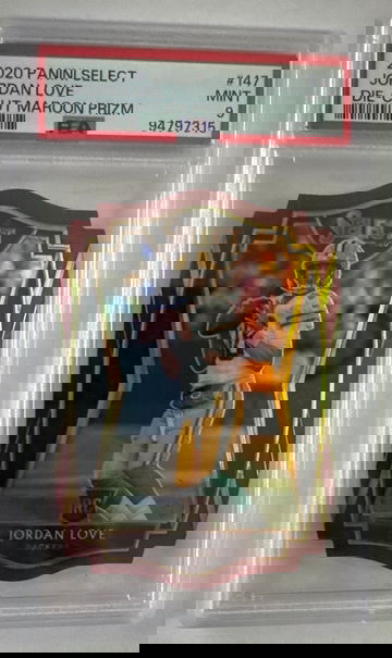 2020 Panini select die cut maroon prizm Jordan Love # 147 PSA mint 9