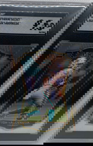 2020 Panini Select Premier Level Tua Tagovailoa SGC 9.5