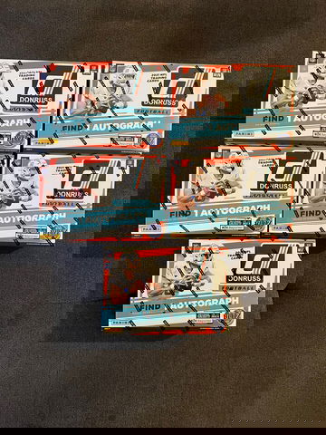 (5) Donruss Megas Football