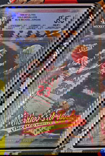 1996 Fleer Ultra Gold Medallion Michael Jordan BGS 8.5