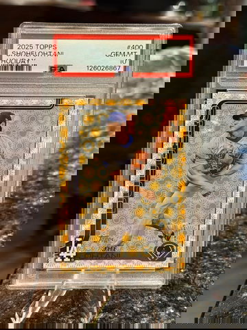 2025 Topps Series 2 SHOHEI OHTANI #400 HOLIDAY SUN PSA 10 GEM MINT POP 7 MVP