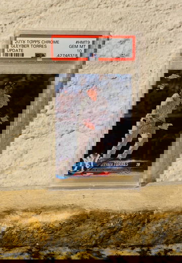 2018 Topps Chrome Gleyber Torres Rookie Graded Card 