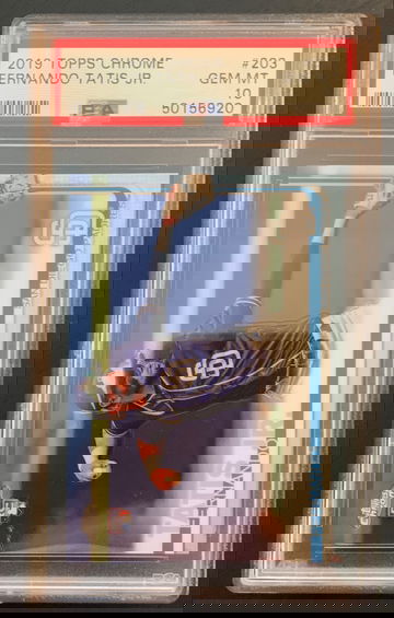 2019 Topps Chrome Fernando Tatis Jr PSA 10