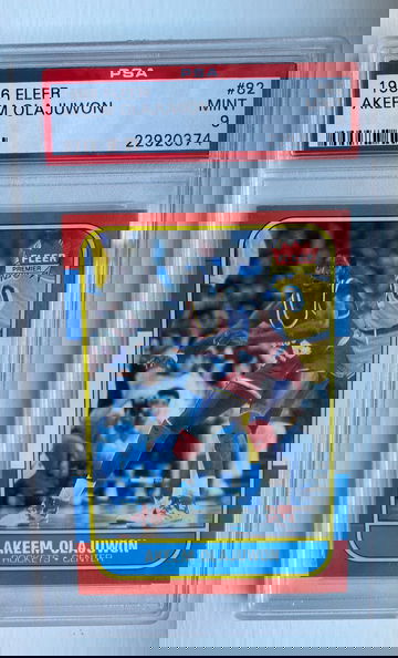 1986 Topps Hakeem Olajuwon PSA 9