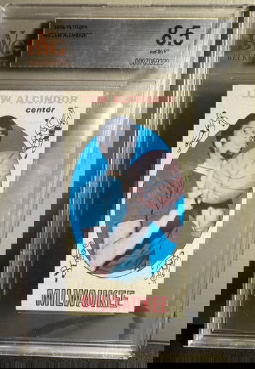 1969 Topps Lew Alcindor/ Kareem Abdul-Jabbar Rookie #25 BVG NM-MT+ 8.5