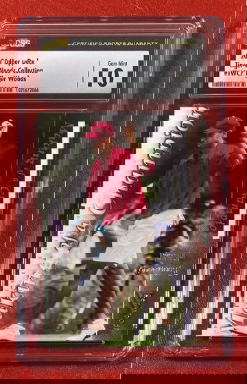 Tiger Woods 2001 Upper Deck Tiger Woods Collection #TWC7 RC Rookie Golf Card CSG 10 