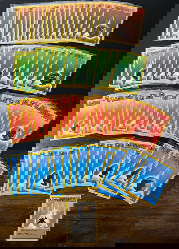 Lot Of 71 - 1999 VTG POKEMON BLUE RED ORANGE GREEN GREY ENERGY CARD BASIC