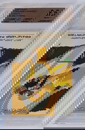 BRETT FAVRE 2002 FLAIR FRANCHISE FAVORITES JERSEYS # 4 BGS 8.5 NM-MT+