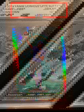 2019 Donruss Optic Downtown Daniel Jones PSA 10 POP 3