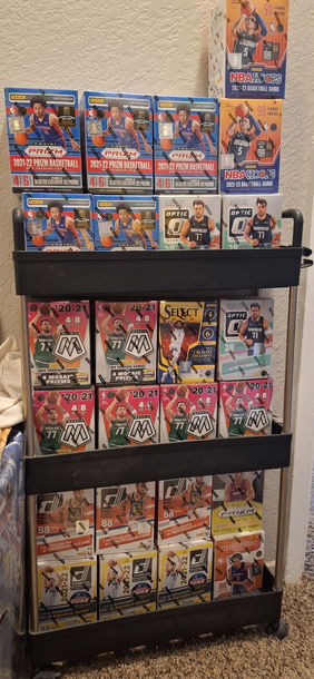 Basketball 🏀 Blaster Lot all sealed. Cheap!!