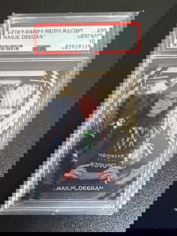 2018 Panini Prizm Racing Hailie Deegan #30